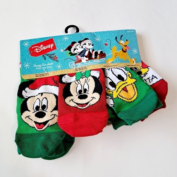 Disney‎ Family Fun Festive Character 4 Pair Holiday Socks - Picture 1 of 6